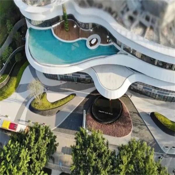 High Surface Hardness Acrylic Glass Swimming Pool in Prefabricated Shipping Container