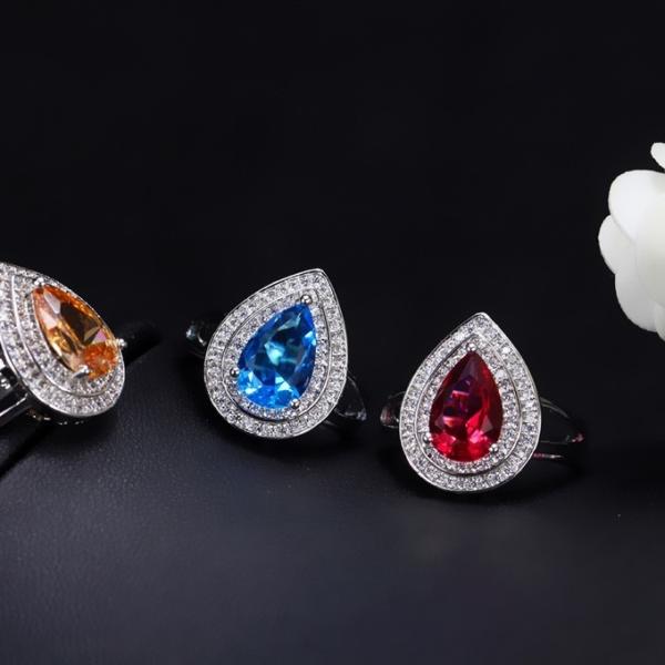 Hot selling Womens Luxury Wedding Flower CZ Zircon jewelry Set Fashion Waterdrop Necklace Earrings Set Jewellery sets