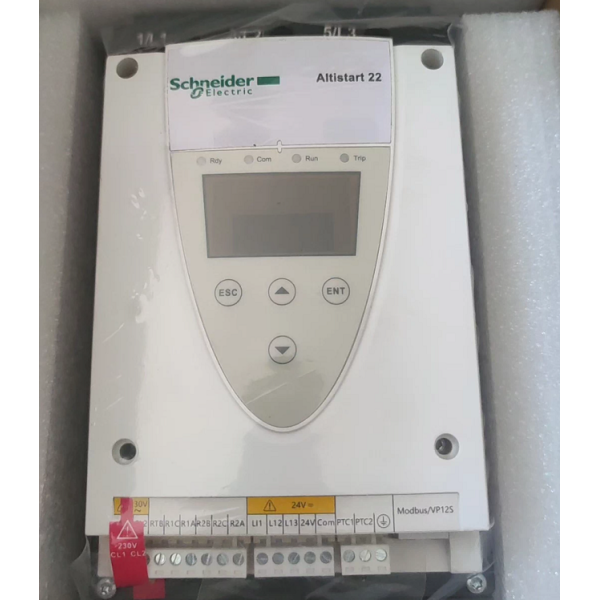 ATS22D88Q Schneider Electric Soft Starter 88A 208–690V AC torque control smooth motor acceleration pumps