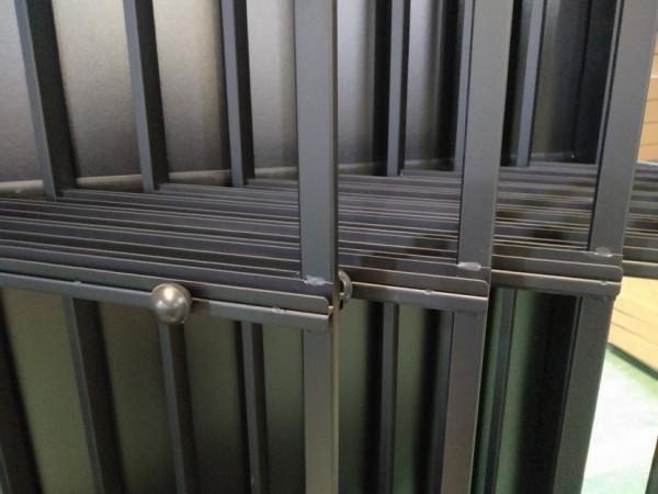 Alone Tile Display Stand Custom Ledger Wing Rack Display Flip Page Style