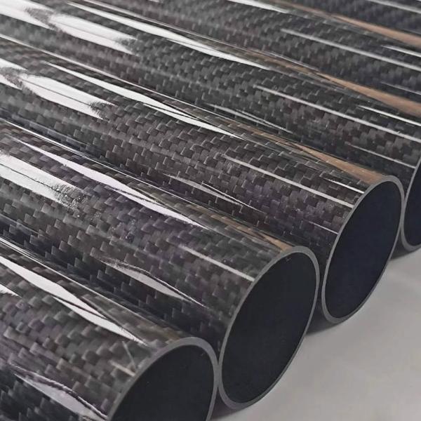 Tubes en fibre de carbone en rouleau 3K 14/16/18/20/25 mm épaisseur de paroi mate / brillante 1 mm/2 mm