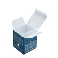Coffret cadeau de luxe avec logo estampé à chaud or sur carton gris rigide écologique pour boîte de cartes cosmétiques