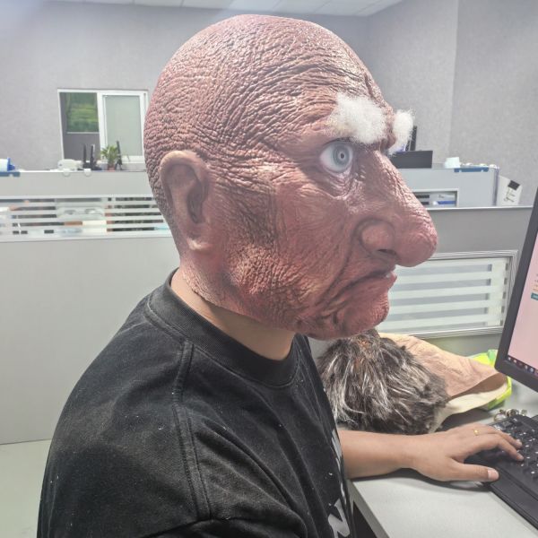 200g Lightweight Latex Monster Mask One Size Fit Most for Retailers and Costume Rentals