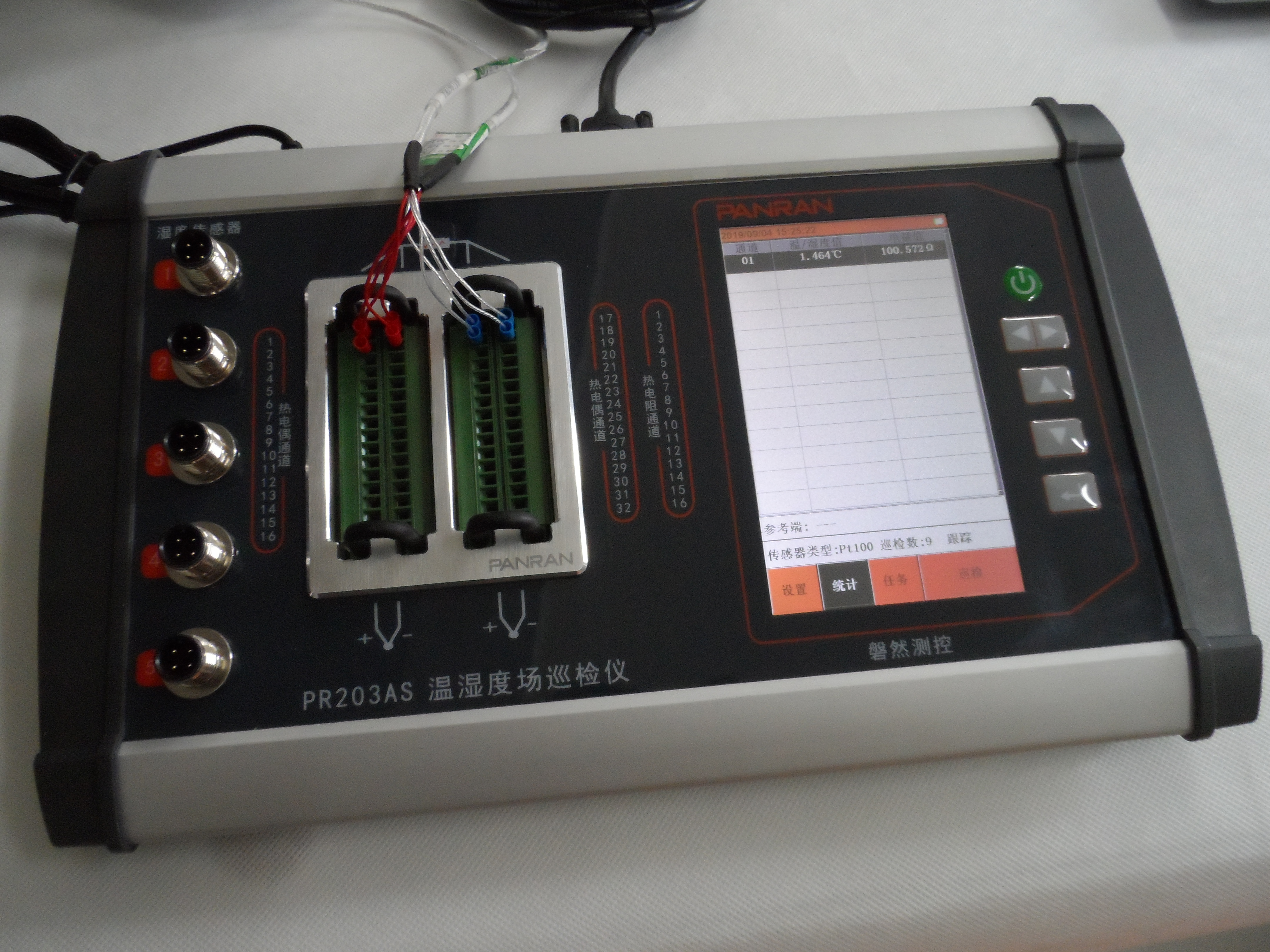 Портативная температура зонда Мульти-канала RTD/Thermocouple/Moisture и регистратор данных влажности с раздвижным каналом