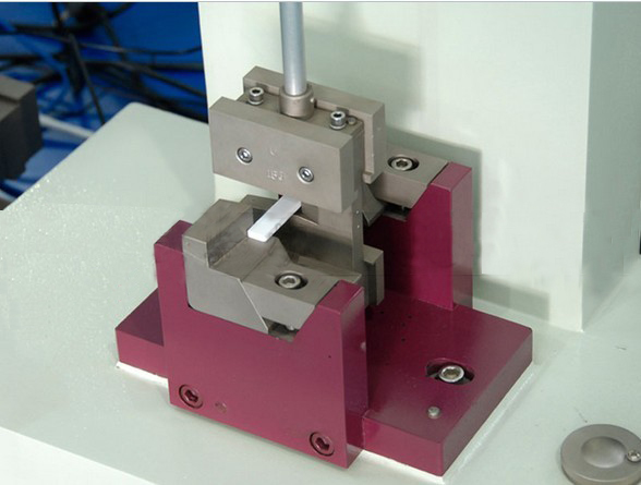 Digital Display Automatic Charpy Impact Plastic Test Machine For Plastic Material