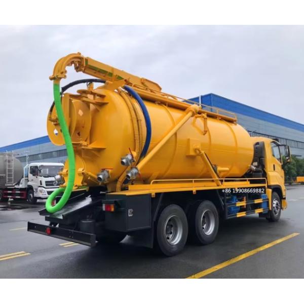 Camion d'aspiration d'eaux usées ISUZU 4x2 conducteur 10000L avec pompe à vide pour l'aspiration des eaux usées, camion-citerne de vidange à vide