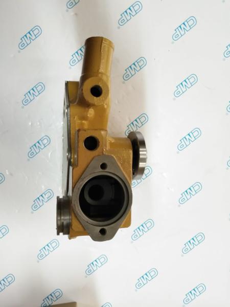 Auto Parts Engine Water Pump 4d95l / Car Water Pump Replacement