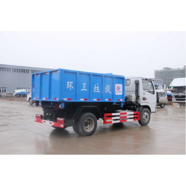 China Dongfeng 4cbm Roll off Refuse Collector Truck Hook Lift Garbage Truck