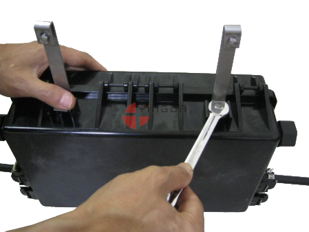 3 In 3 Out Inline Fiber Cable Joint Box 2 x 16 With SC / APC Connectors