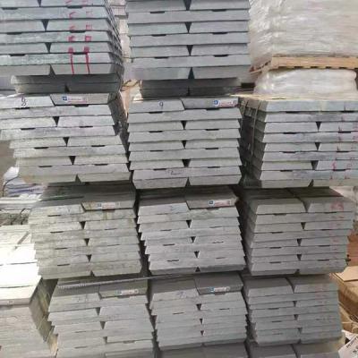 2.823g/Cc Silvery White Aluminium Ingots ADC12 Ferrous Ingot YZAlSi11Cu3