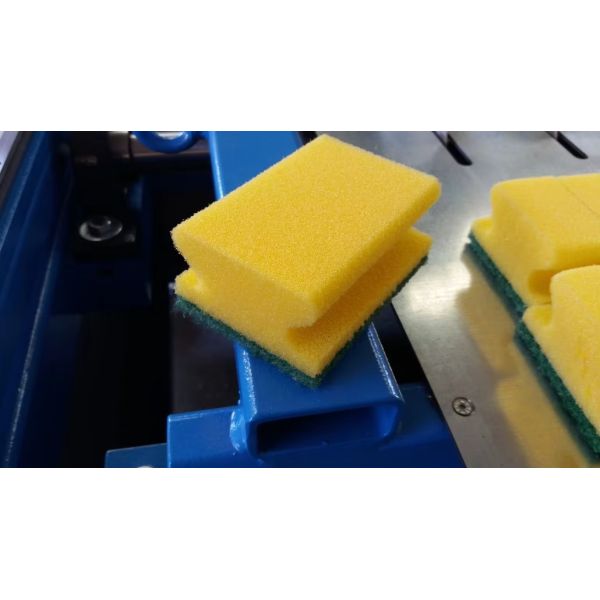 Automatic Sponge Shape Grinding Machine In Dish Washing Abrasive Sponges Production Line