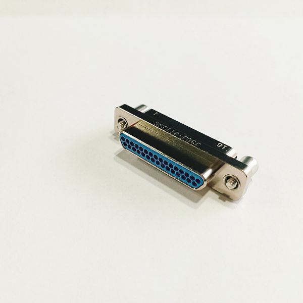 Soldering Type Rectangular Electrical Connectors Micro 1.27 Mm Pitch Male Connector J30J-31TJSL