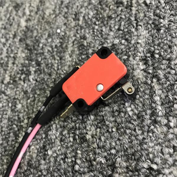 Механический микро- датчик V-155-1C25 переключателя для экскаватора DX55/DX60 Doosan