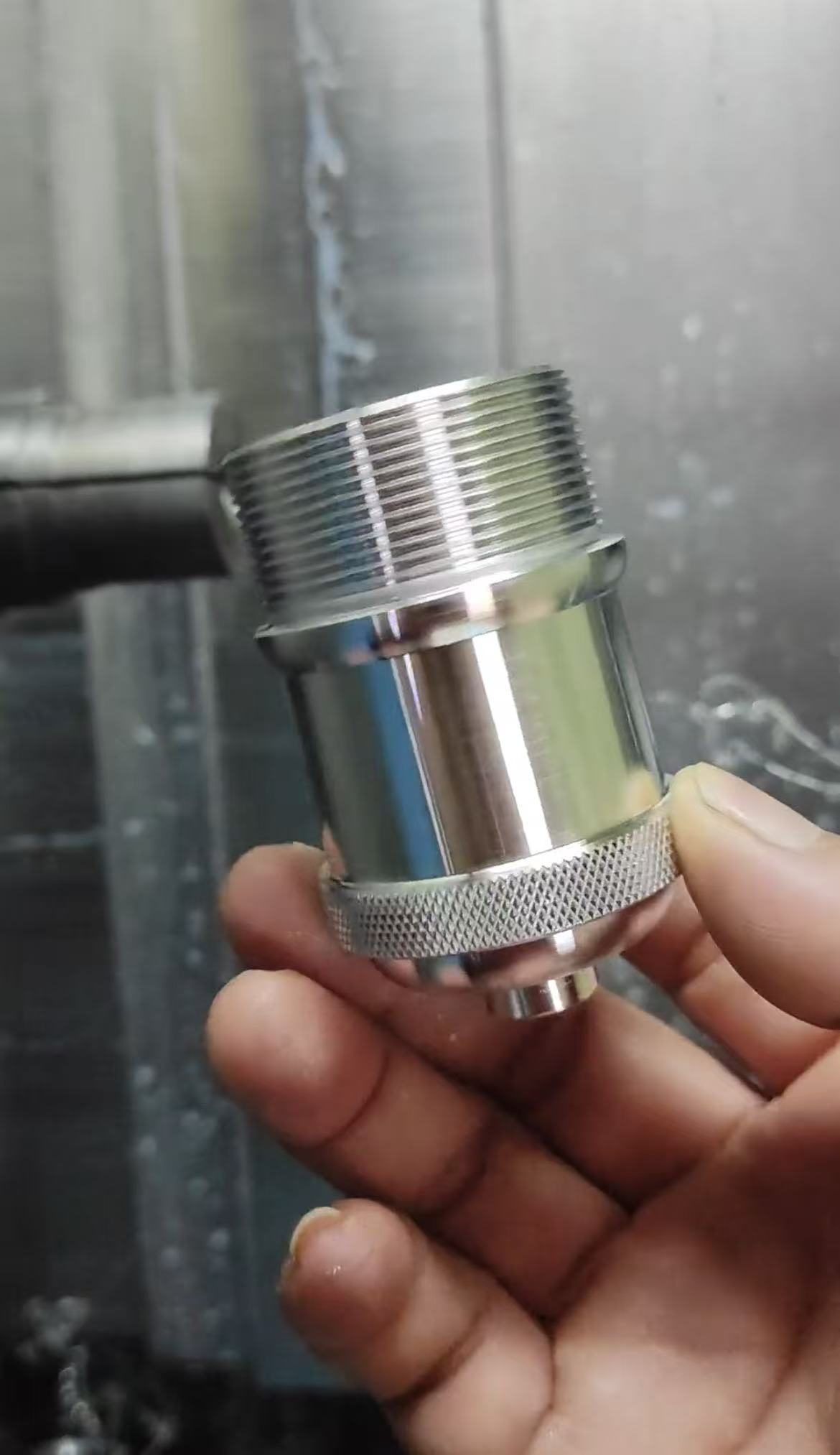 CNC lathe precision machining