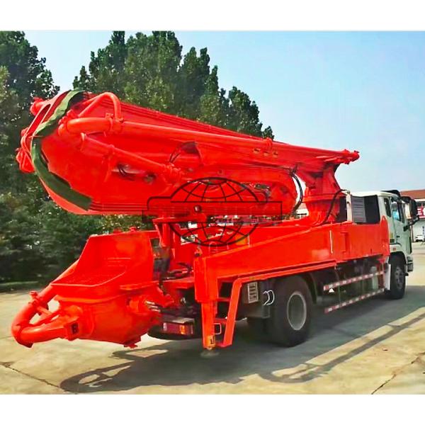 4x2 Truck Mounted Concrete Boom Pump High Strength Steel Boom Material