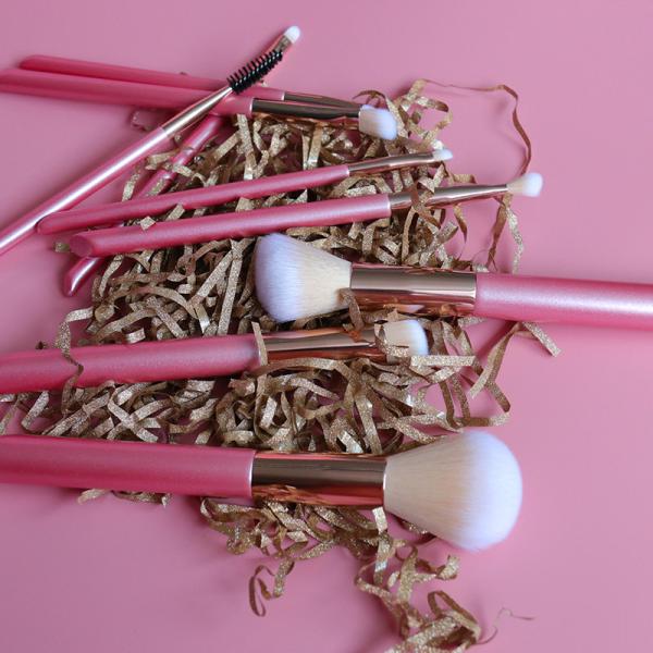 9 Pieces Glitter Pink Pretty Pink Makeup Brush Collection Skin Like Finish