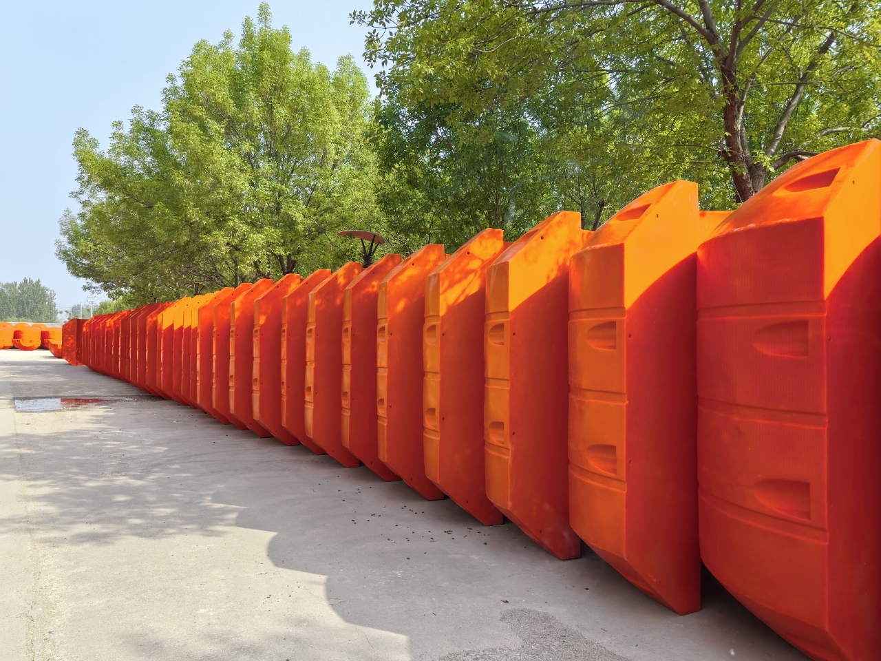 HDPE Pipe Floater – Heavy-Duty Buoyancy Module for Dredging, Offshore Pipelines Marine Construction