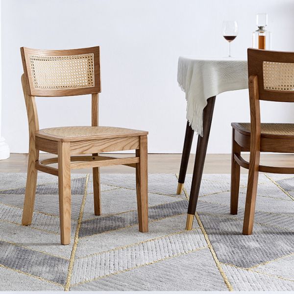 Rustic Hand Cane Woven Chair Frame Solid Wood Chair Rattan Chair for Dining Room and Restaurant
