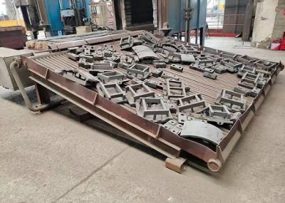 Alinhando as lâminas de mistura HB600 da placa que extinguem peças sobresselentes do triturador de pedra