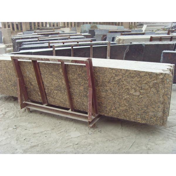 Gialla Veneziano Yellow Granite Stone Tiles , Natural Granite Floor Tiles Good Weather Tolerance