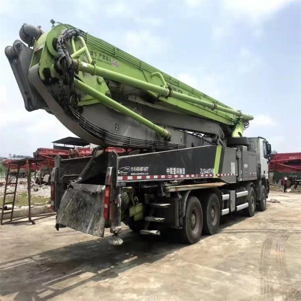 Used Zoomlion Concrete Pump Truck 37m 42m 48m 52m Assurance and Optimal Performance