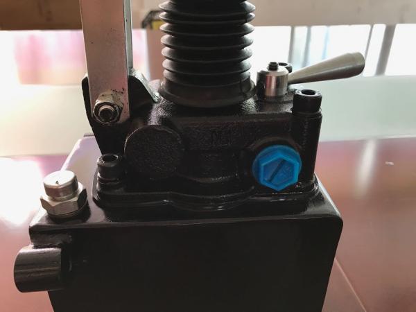 High Pressure PM 25 / 45 / 65 Double Acting Hydraulic Hand Pump for Tralier