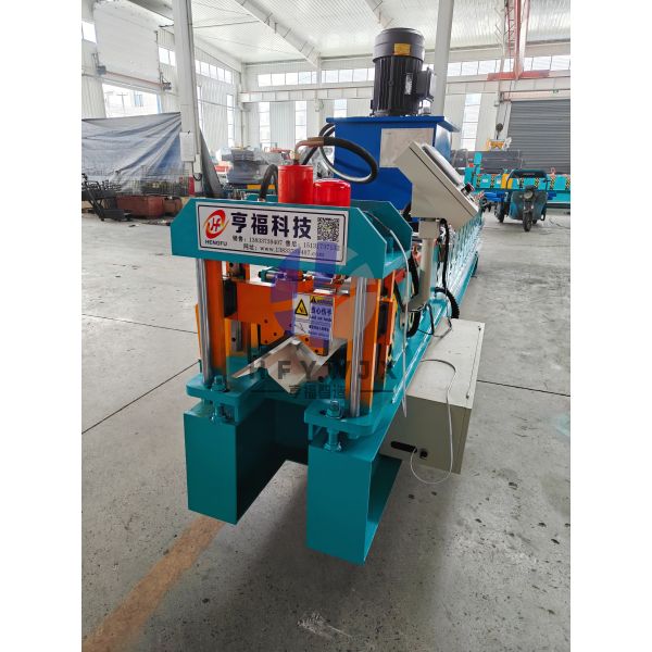 Heavy Duty PLC Automatic Ridge Tile Machine For Electric Transmission Metal Roofing