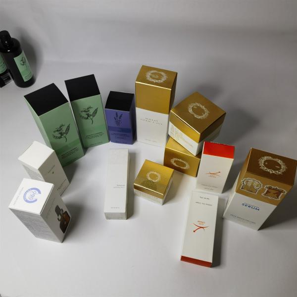 Картонная коробка гофрированного картона коробки бумаги КМИК/ПМС Крафт УЛЬТРАФИОЛЕТОВАЯ печатая складную