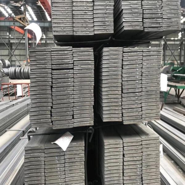 Горячекатаный Sus 303 Адвокатура нержавеющей стали 304 316 321 10mm квадратная