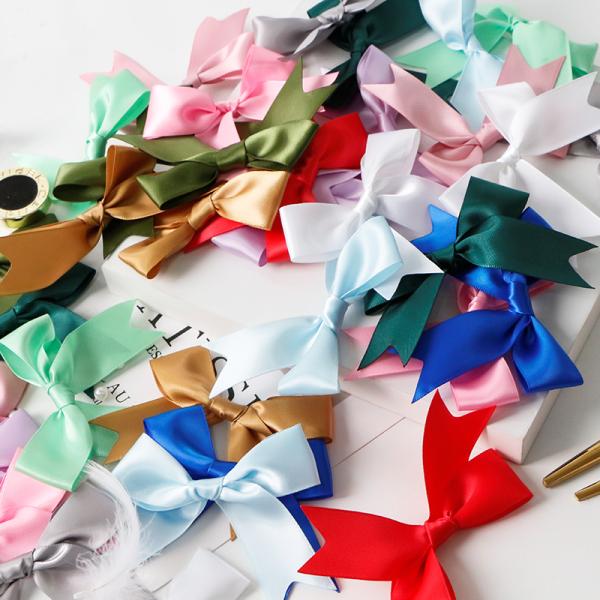 Arcos hechos a mano Accesorios de prendas de vestir Arco de cinta de satén para decoraciones y envases de regalos