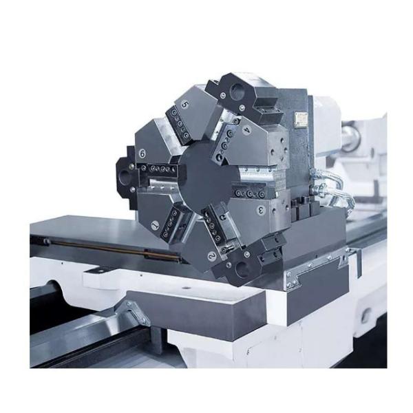 Torno do metal da elevada precisão do servo motor de máquina de gerencio do CNC CAK63135