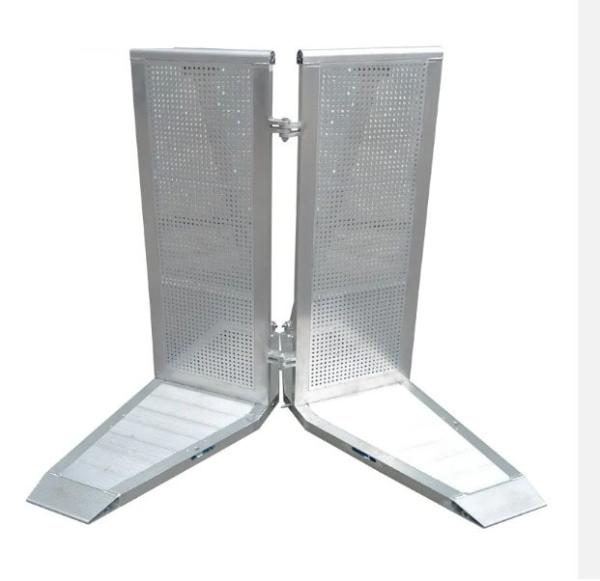 Lightweight Aluminum Crowd Control Barricades , Aluminum Concert Crowd Barriers
