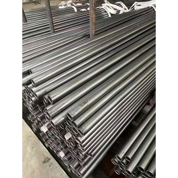 ASTM A106 Gr.B 8 Inch Sch40 Hot Rolled Seamless Carbon Steel Pipe for Oil and Gas Pipeline