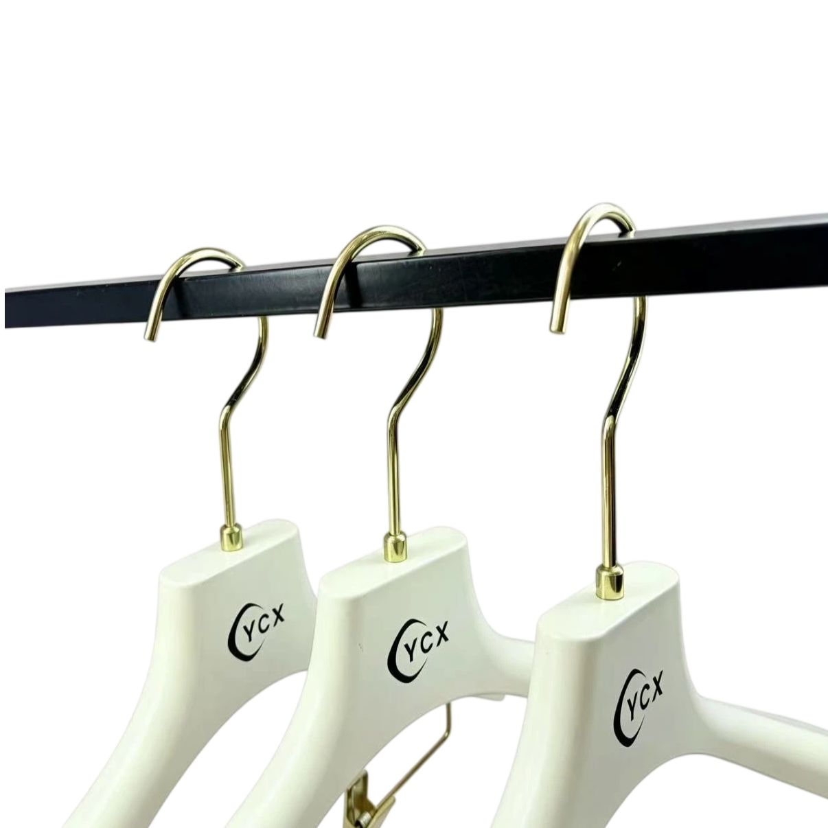 ABS Material Suit Hanger with Non-Slip Wide Shoulders and Custom Colors for Hotels and Suit Shops