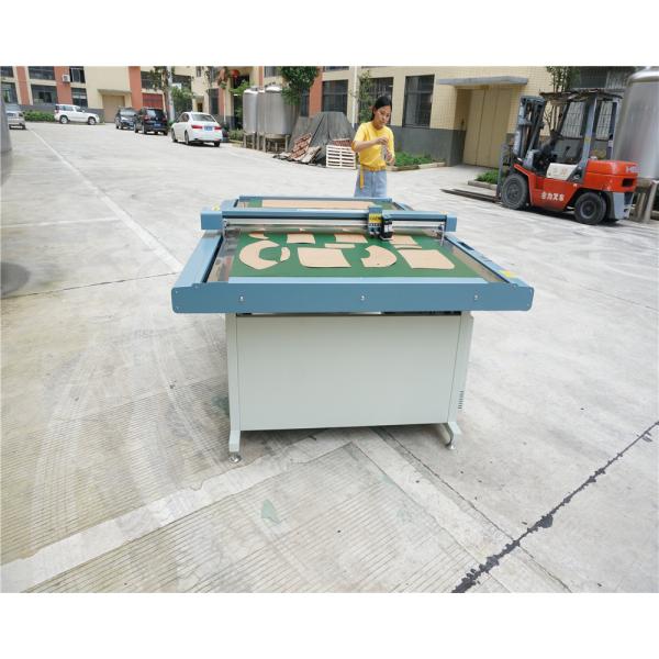 KAEMI Flatbed Inkjet Cutter with High Cutting Speed 1200mm/s and 1500x1200mm Print Dimension for Multifunctional Paper Box and Carton Cutting