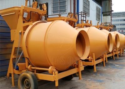 Small Mobile Concrete Mixer For Ordinary Construction Sites CE ISO Certificated