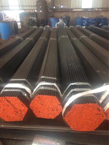 Durable Seamless Steel Pipe P215NL/1.0451 Plain / Beveled Ends Plastic Caps End Protector