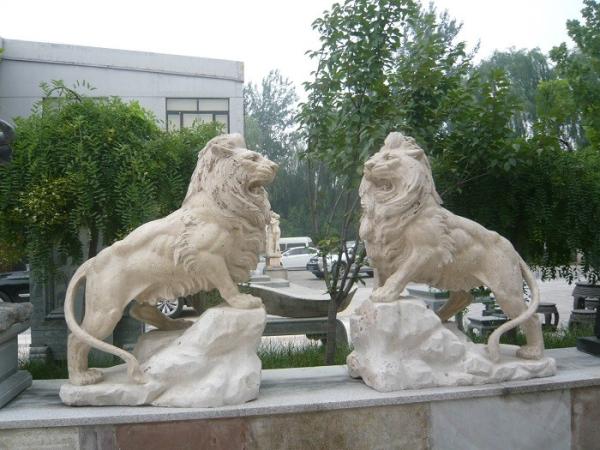 Marble stone sculpture walking lions sculpture,outdoor stone sculpture supplier