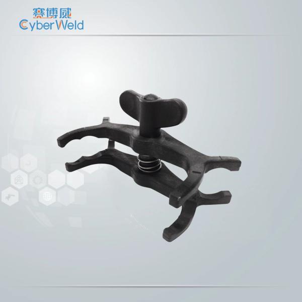 L'outillage à électrofusion Versaclamp 20 mm - 32 mm utilisé sur les coudes de 90° et 45°