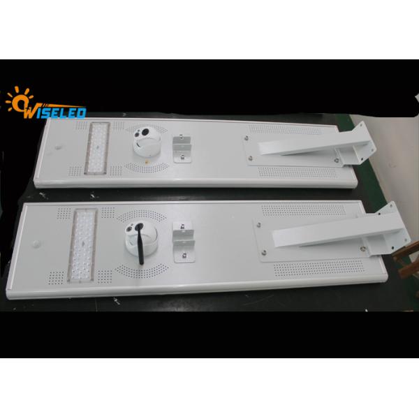 Камера контролируя солнечные приведенные в действие уличные светы приведенные 30В 40В с красным светом прокладки