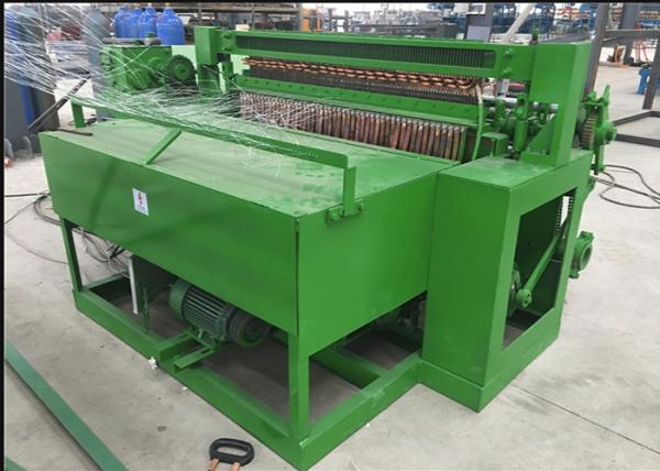 Máquina de soldadura da malha da cerca da gaiola dos animais 40-60 vezes/minuto 380V 50 hertz