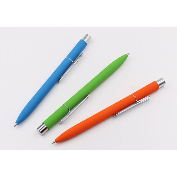 stylo à bille en caoutchouc doux en aluminium coloré stylos à billes commerciaux stylos à billes rétractibles avec logo personnalisé