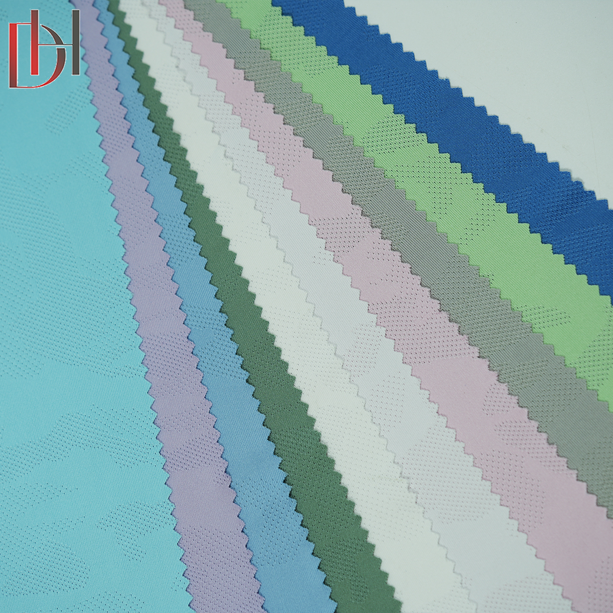 Wear Resistant 100% Polyester Knit Jacquard Mesh Fabric Durable For Outdoor Activity Apparel