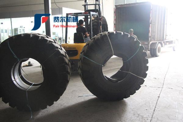 Original XCMG Wheel Loader Spare Parts Wheel Loader Tires 3c180900215 23.5-25-16PR
