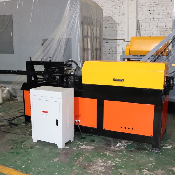 High-Precision Automatic Wire Straightener and Cutter
