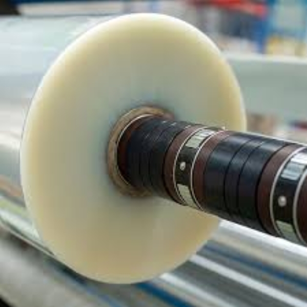 Прямая продажа непрозрачной золотой металлизированной ПЭТ пленки мягкой влагостойкой декоративной пленки ПВХ