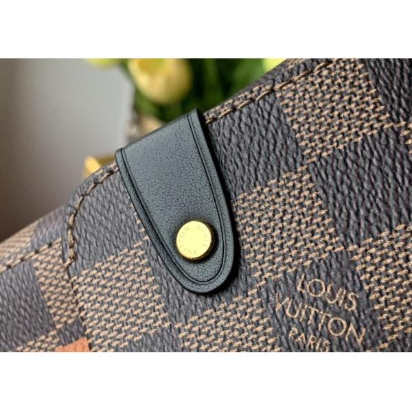 M40108 M40109 M401130 M40312 Damier Ebene Carvas And Soft Cowhide With Unique Design Chain Cross-Body Bag