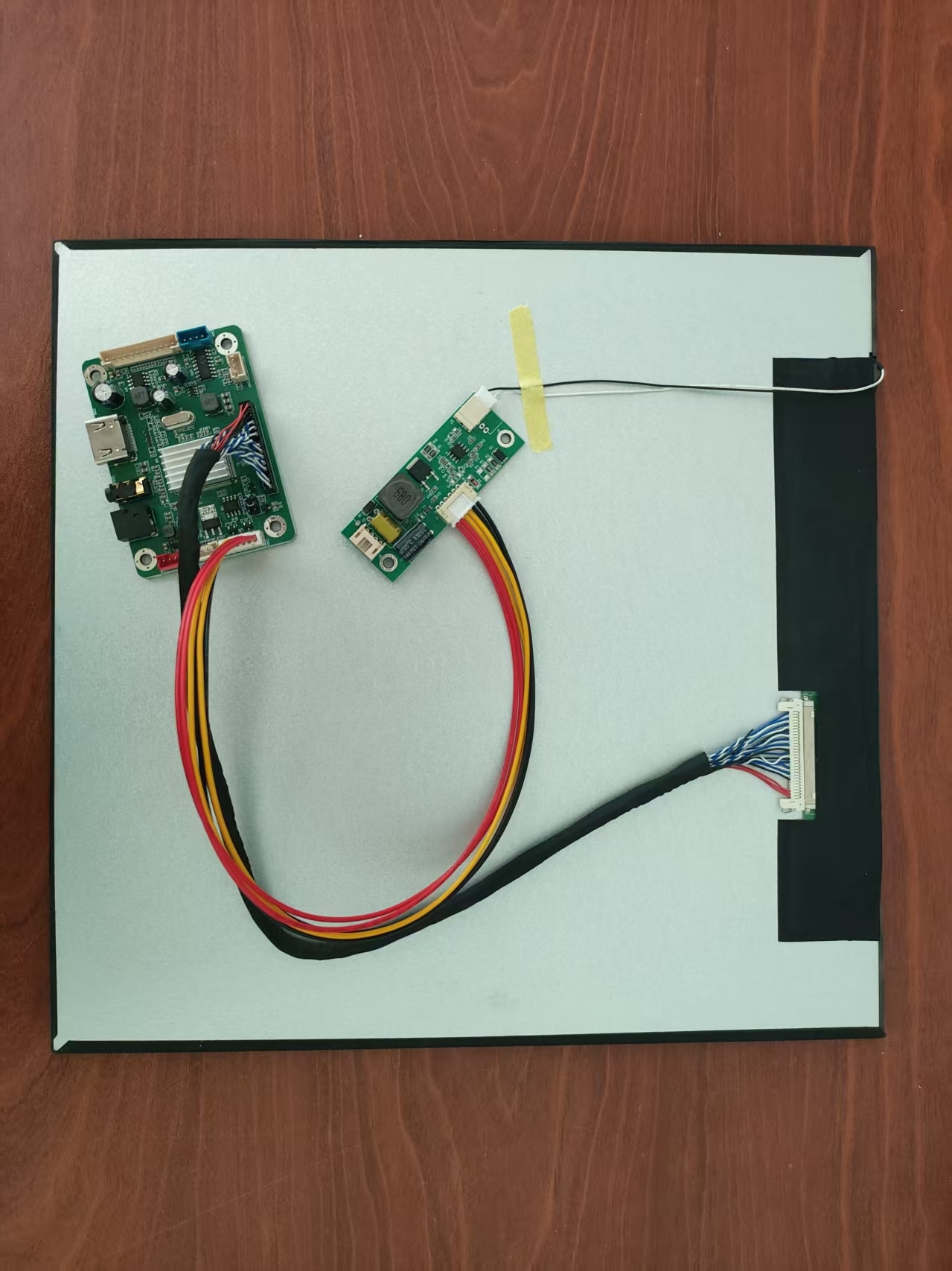 14.7 Inch Square TFT Display Module with 1080x1080 Resolution and LVDS Interface