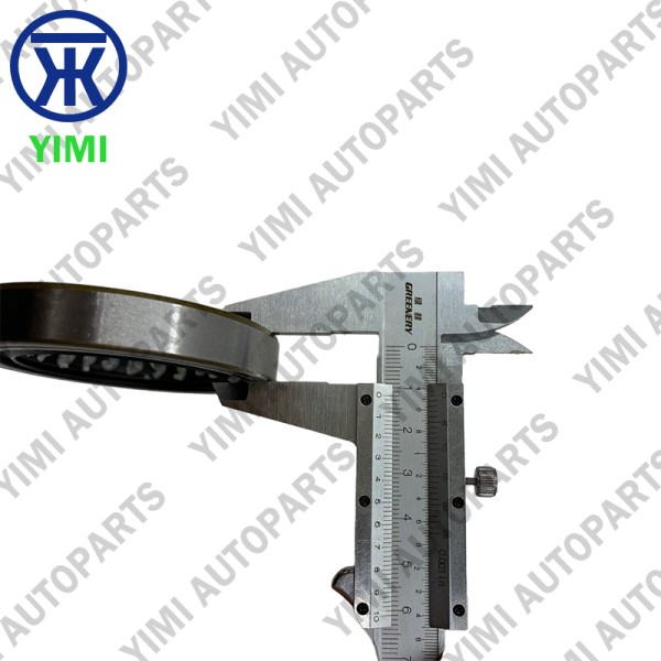 Rear Axle Oil Seal with NBR/FKM Rubber and Spring-Loaded Lip for Direct OEM Replacement in Isuzu TFR54