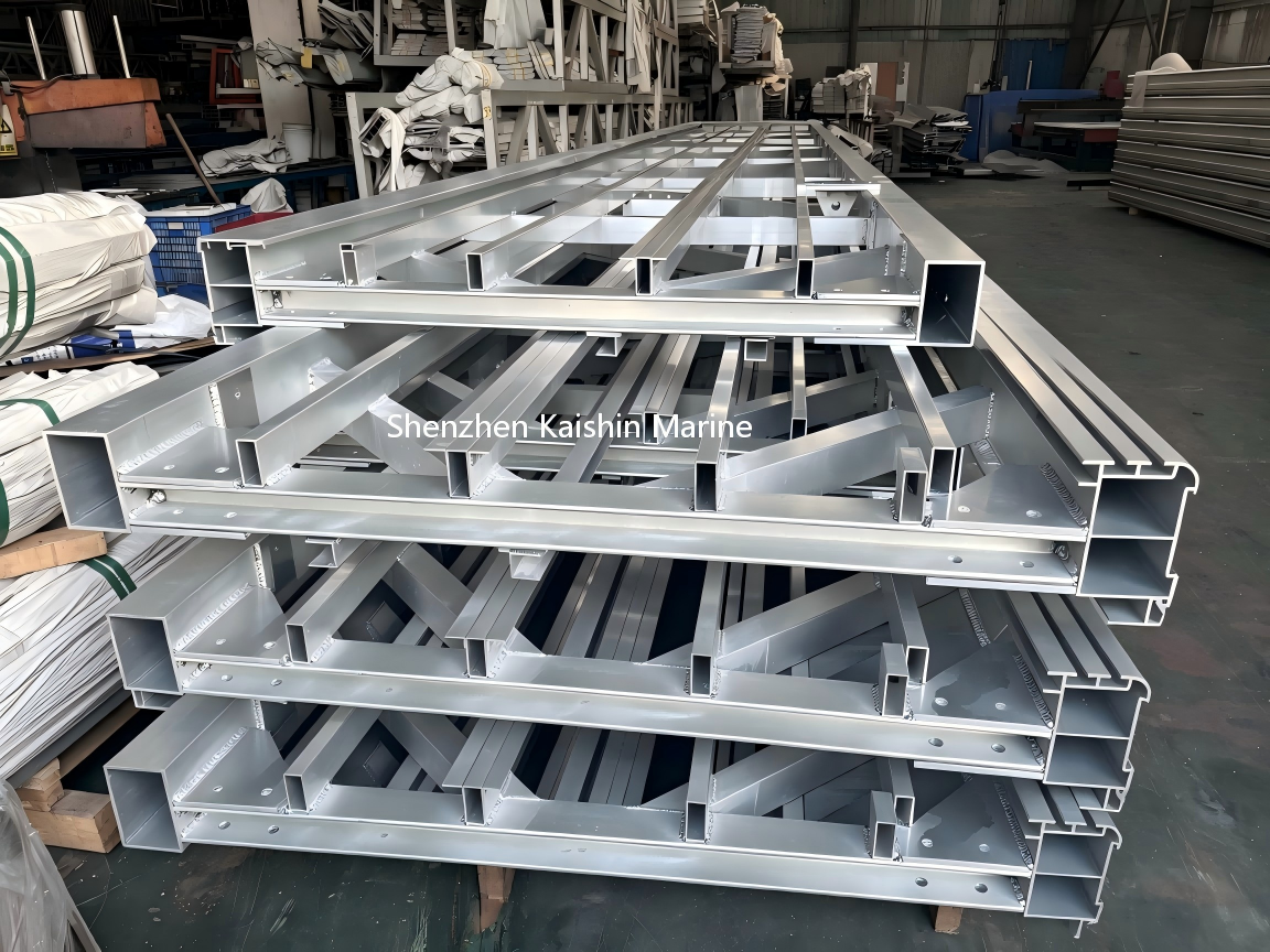 Marine Grade 6061-T6 Aluminum Floating Dock with Corrosion Resistant Anodized Finish and Customizable Sizes